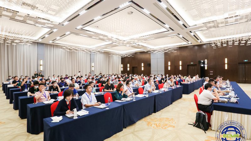 有机化工原料选型：如何规避潜在风险**